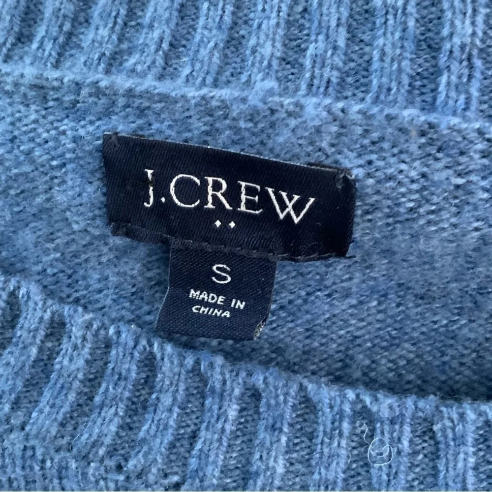 J. Crew- blue long sleeve lambs wool mixed fabric sweater. Size S
